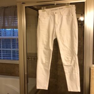 White Calvin Klein jeans